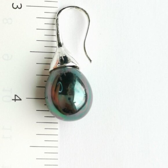 Grey Shell Pearl drop earrings on Silver NEW - Picture 5 of 5